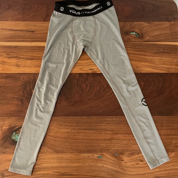 Virus Performance Tights - Picture 2 of 5